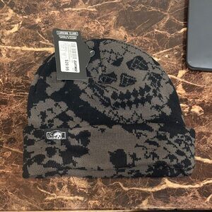 Zumiez lurking class skull beanie black